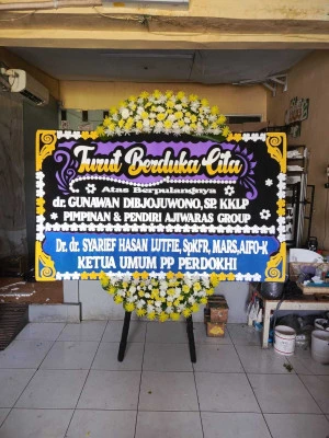 Papan Bunga di Penggaron Lor Genuk